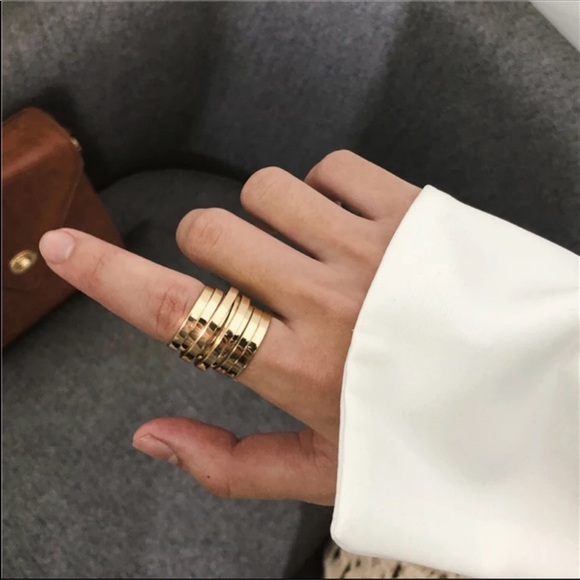 BOHO CHÍC WRAP AROUND RING IN GOLD OR SILVER - Picture 2 of 6